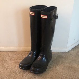 HUNTER rain boots